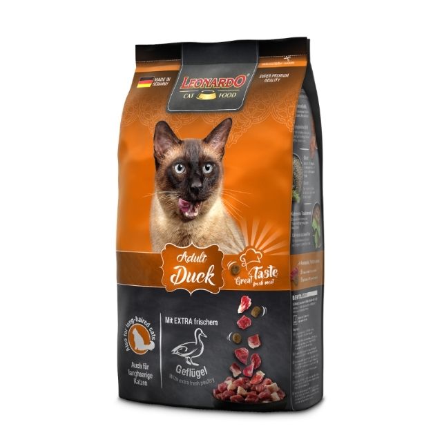 Leonardo Adult Cat Pato 1.8 kg